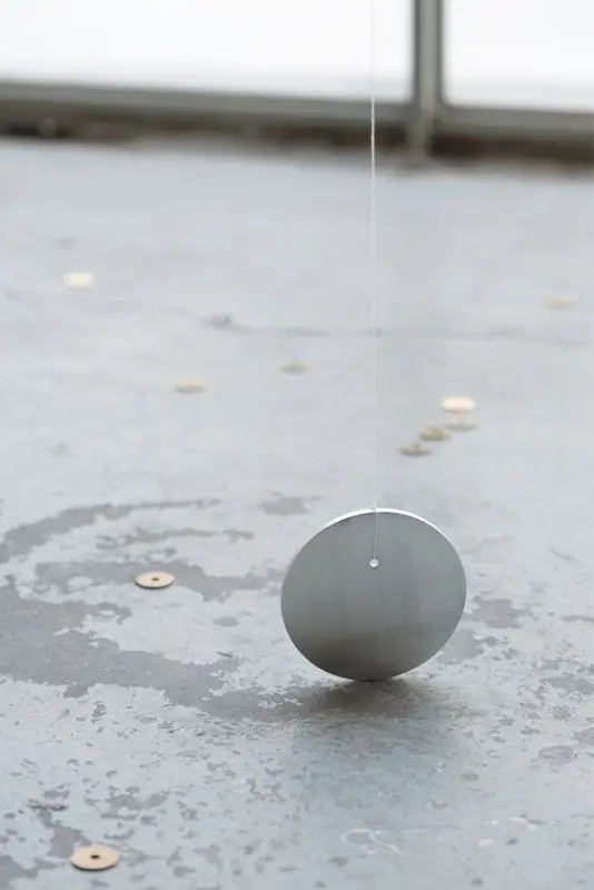 Ducks and Drakes, 2014 Latex balloons, Hi-Float, helium, waxed linen thread, aluminium, coins Dimensions variable, unique in series